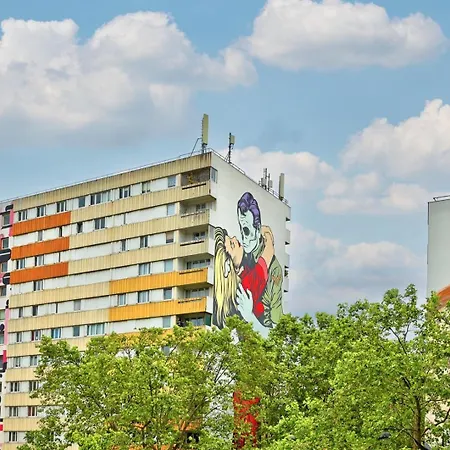 405 Pinel - Superbe A * Paris